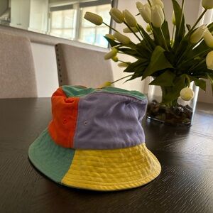 Multi-color bucket hat